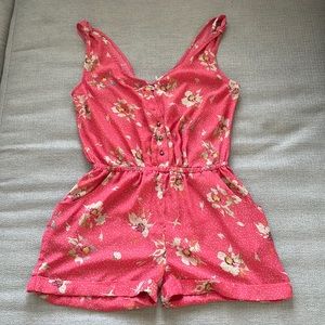 🍉 10 for $15 🍉 Urban outfitters Kimchi blue romper coral pink size small floral